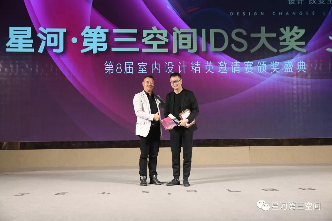 000.webp.jpg 000.webp.jpg